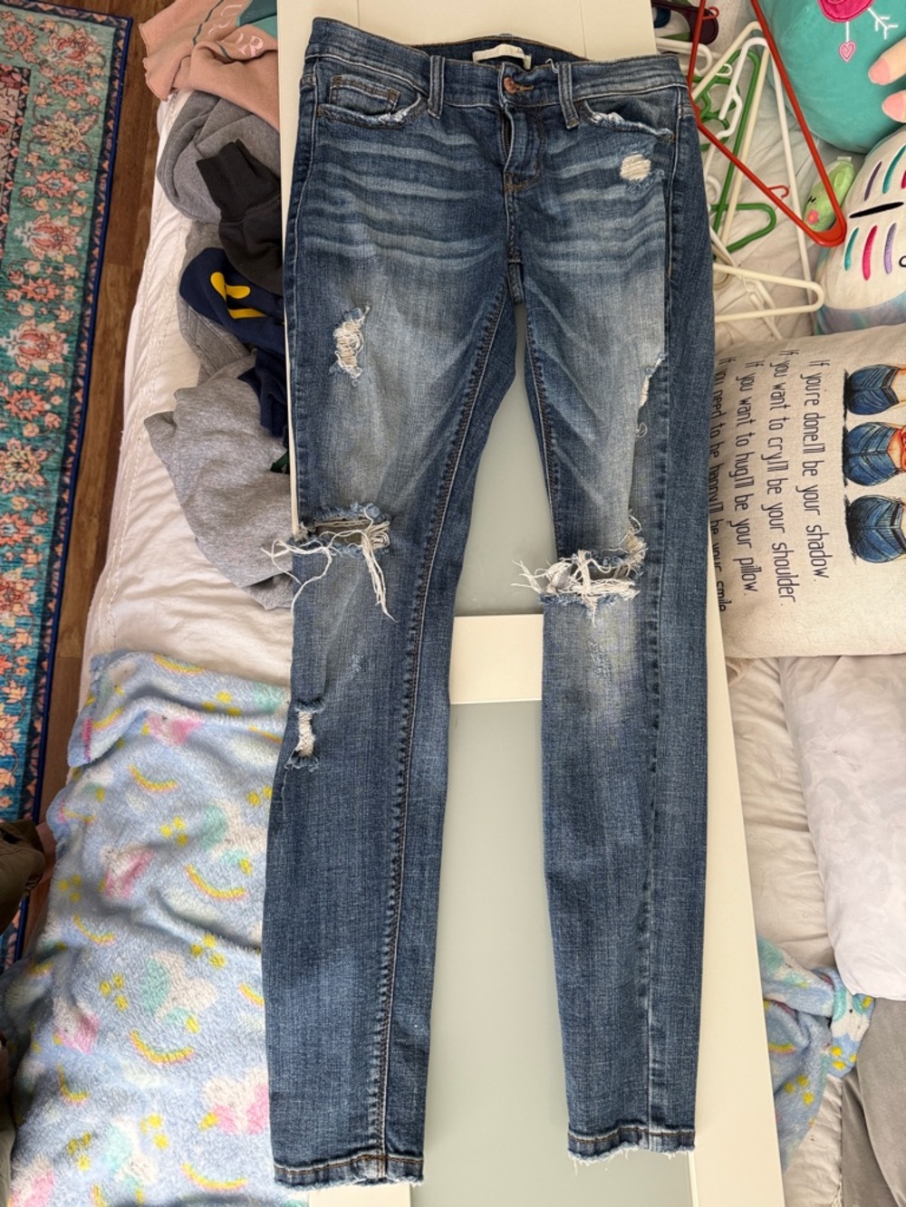 Daytrip Distressed Skinny Jeans in Medium Blue Wash